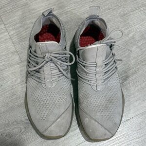 Lane Eight Women’s Gray Knit Sneakers